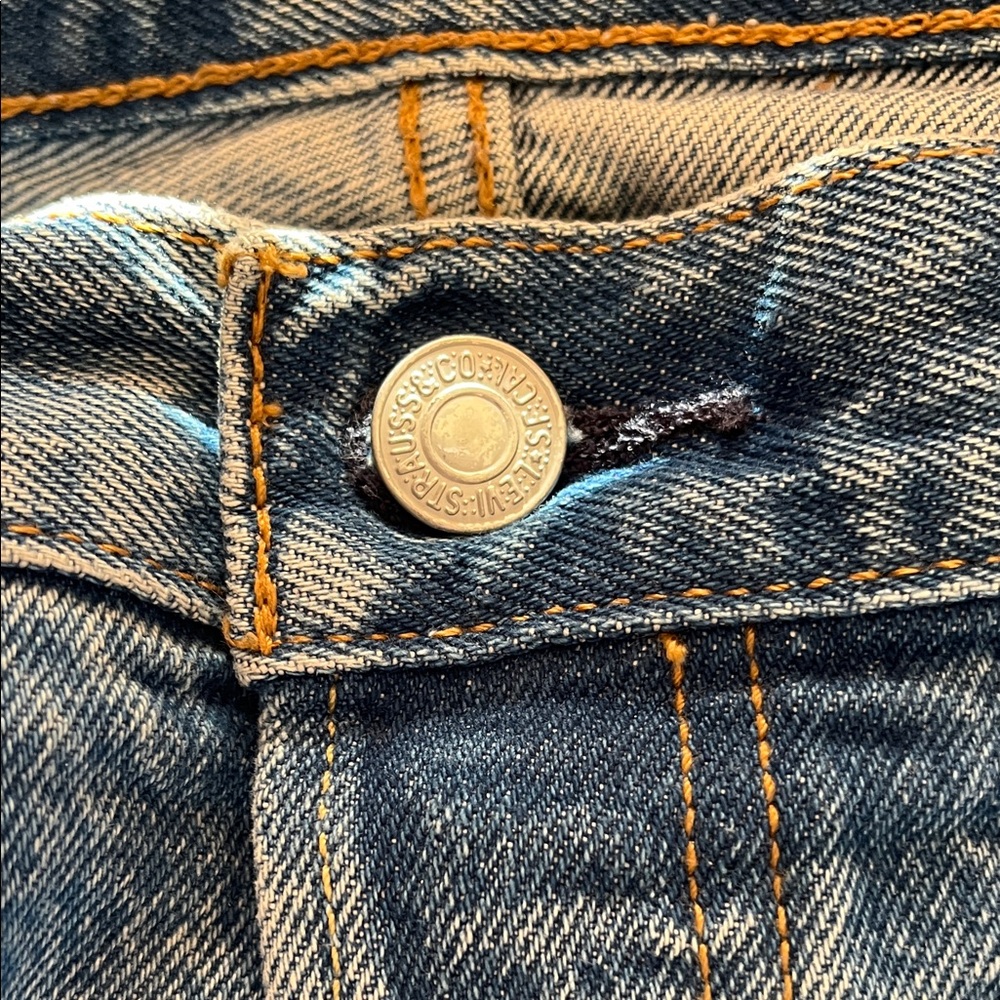 Women’s Levi's Premium Classic 501 Jeans